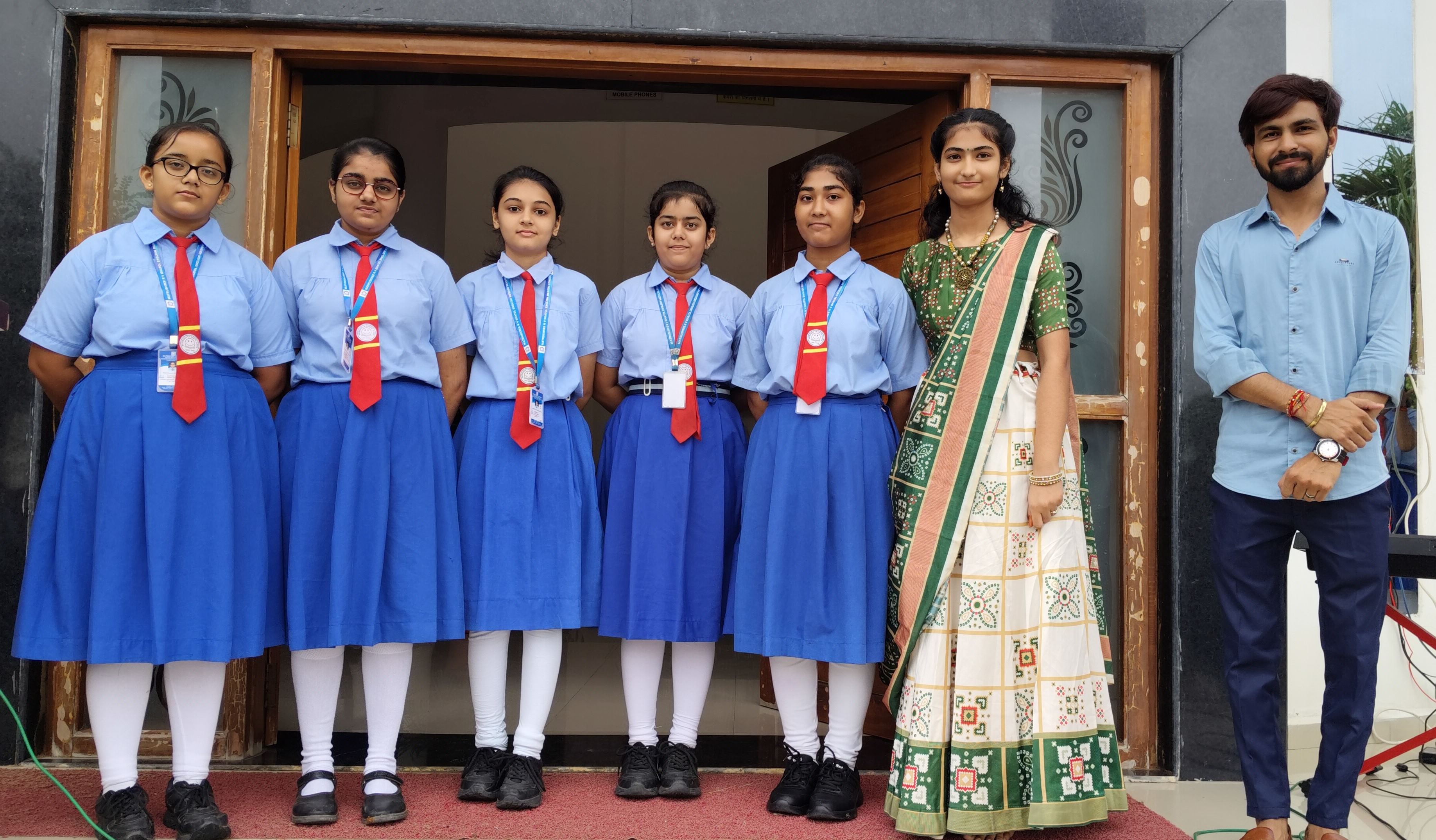 Kala Mahakumbh Certificate Distribution