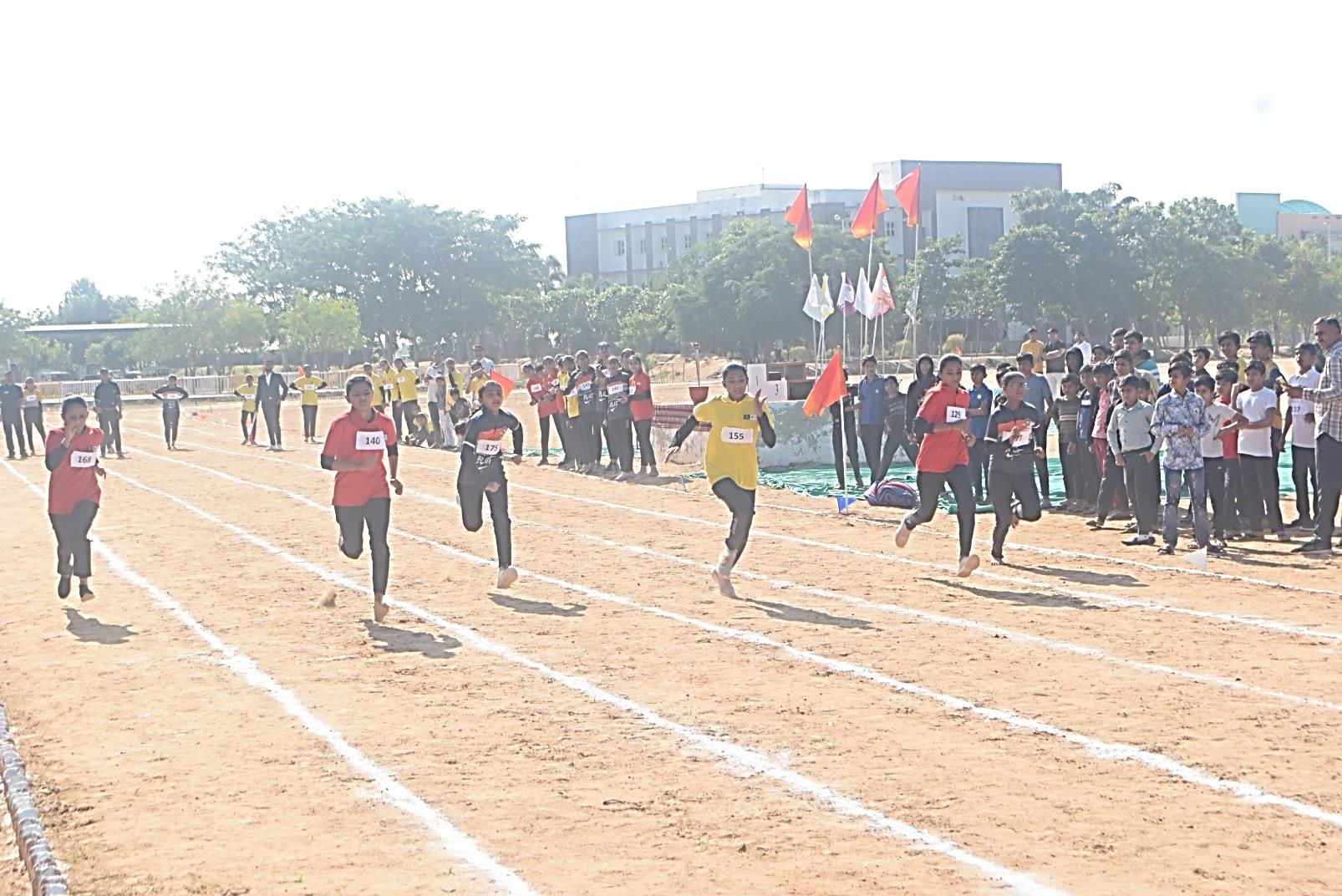 ખેલ-ઉત્સવ