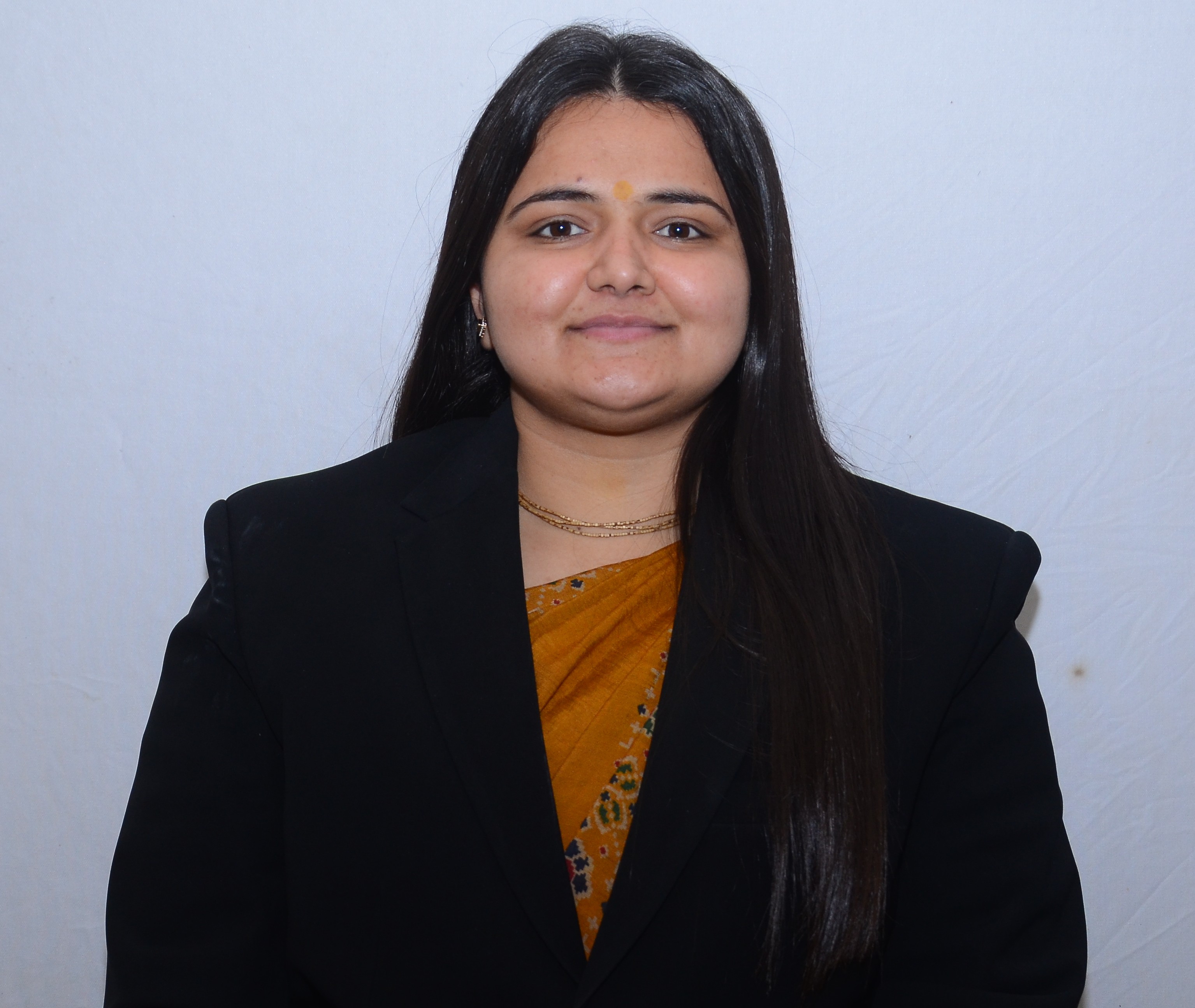 પ્રા. વર્ષાબેન કે. ચૌધરી