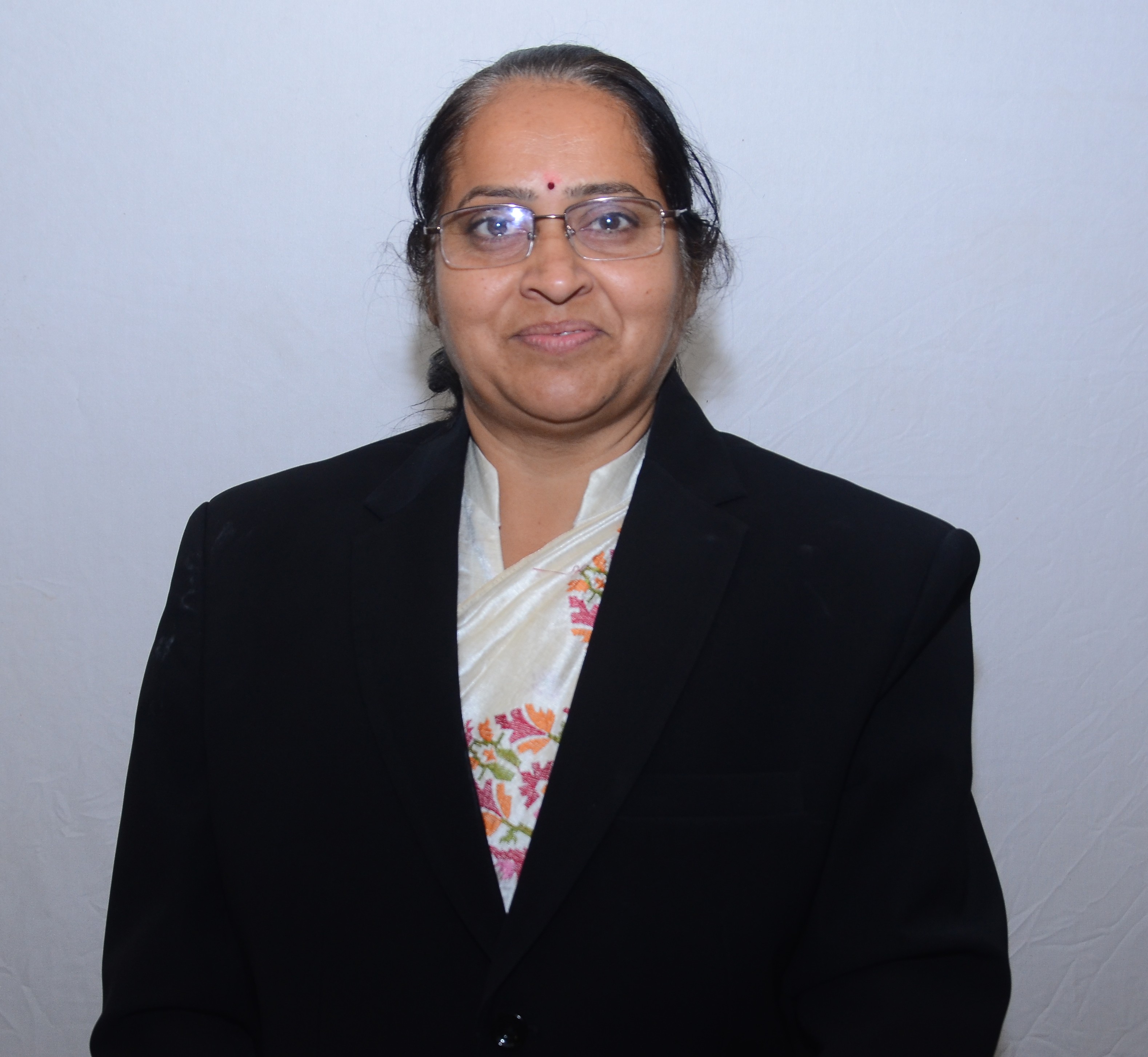 ડૉ. દિપ્તીબેન વી. ભાખરીયા