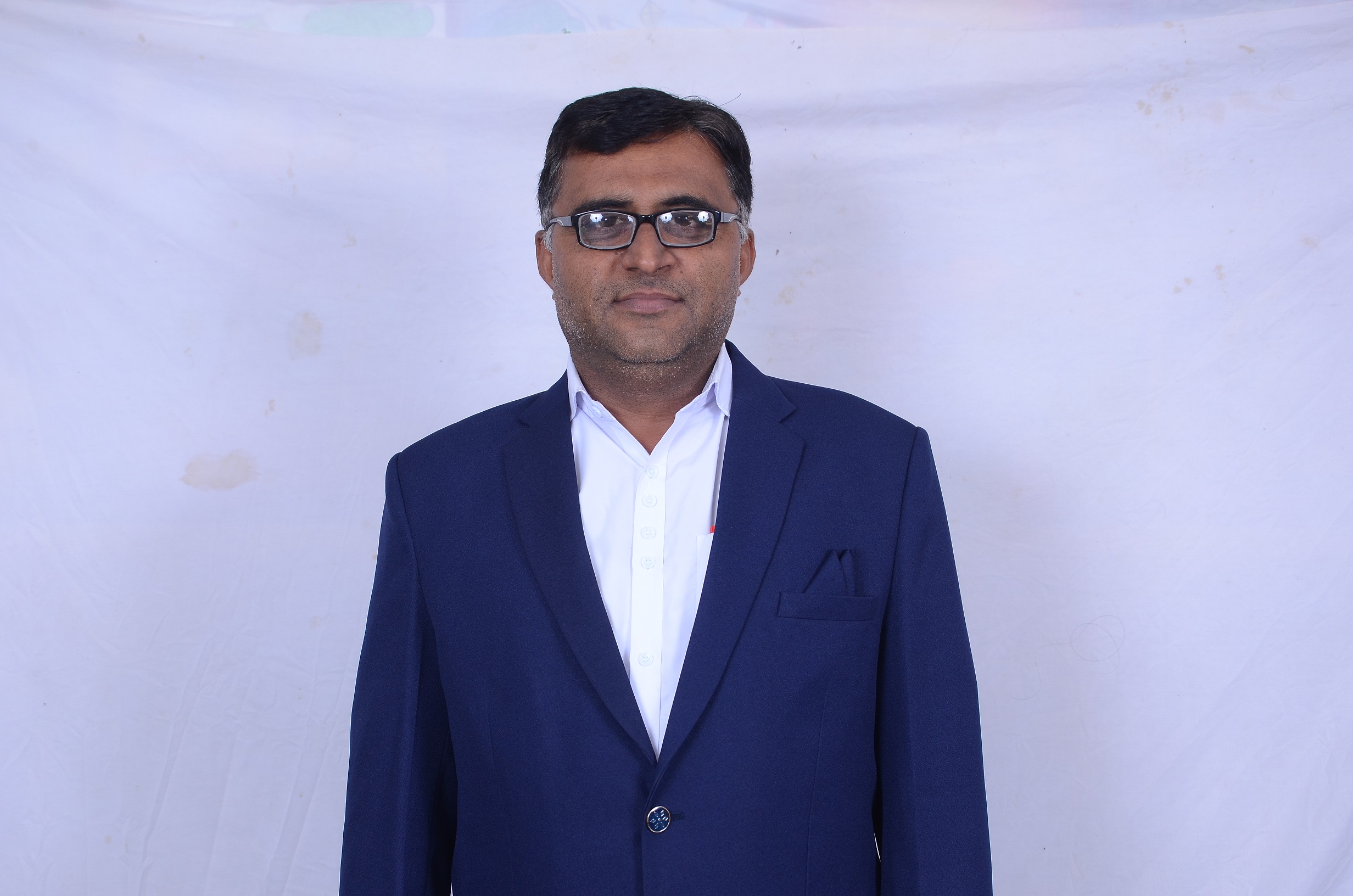 શ્રી આરીફ્ભાઈ અસલમભાઇ મનસુરી