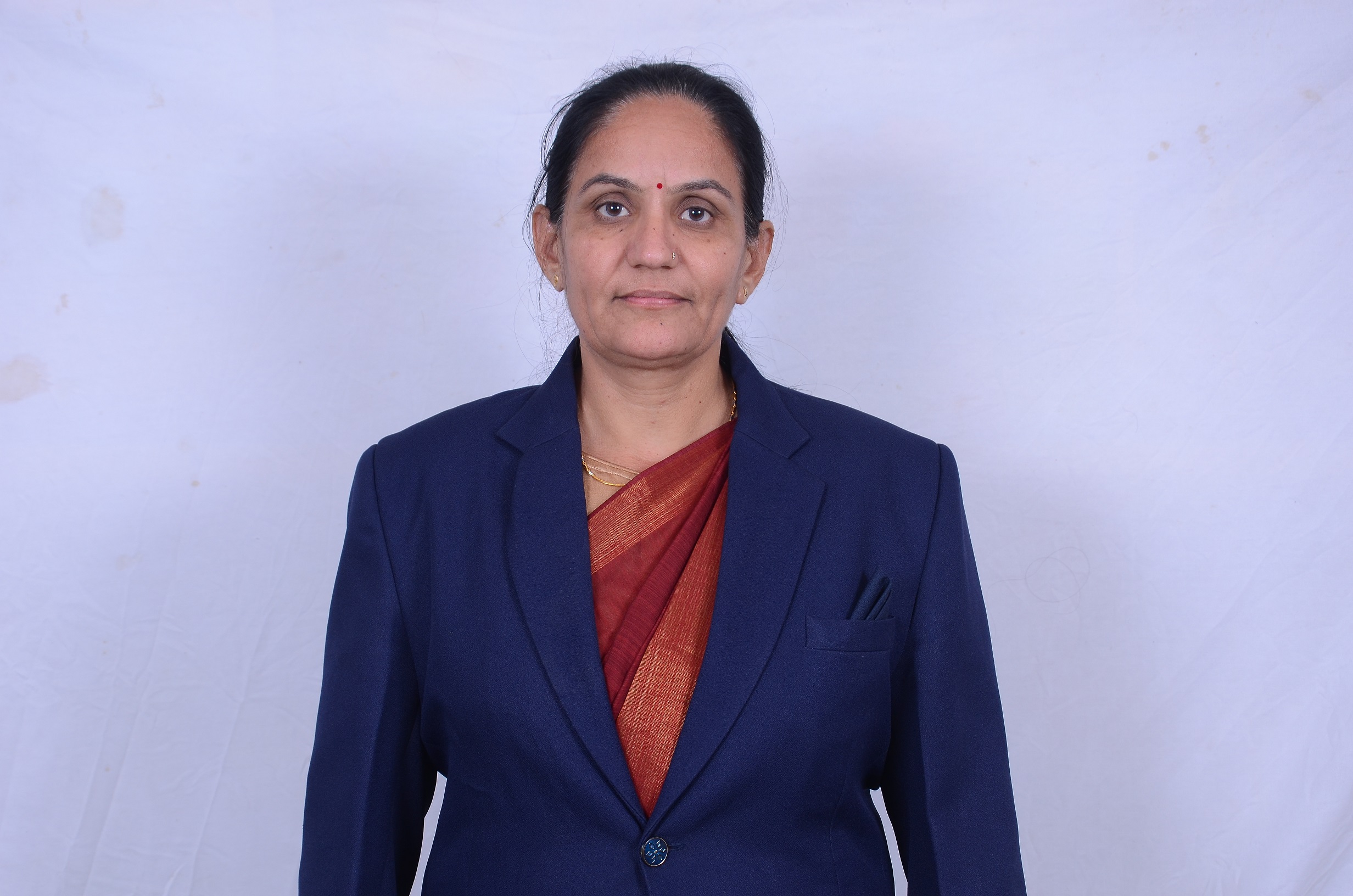 શ્રી રમીલાબેન હીરાભાઈ પવાયા