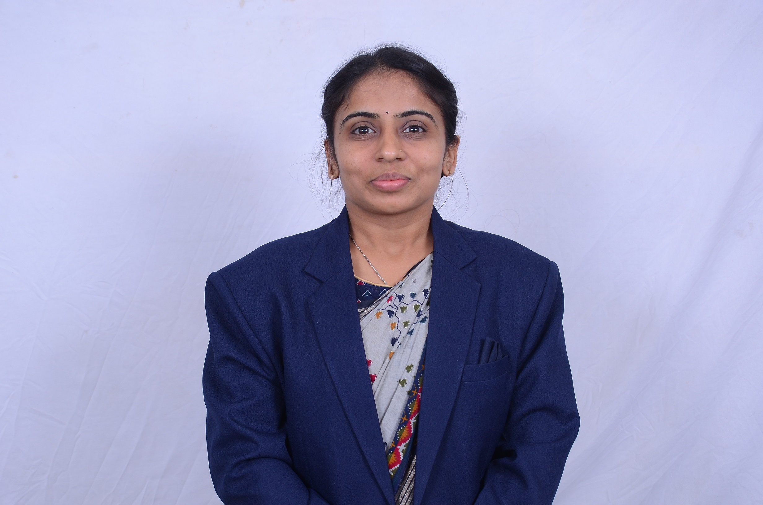 શ્રી રચનાબેન  સુરેશભાઈ રાવલ