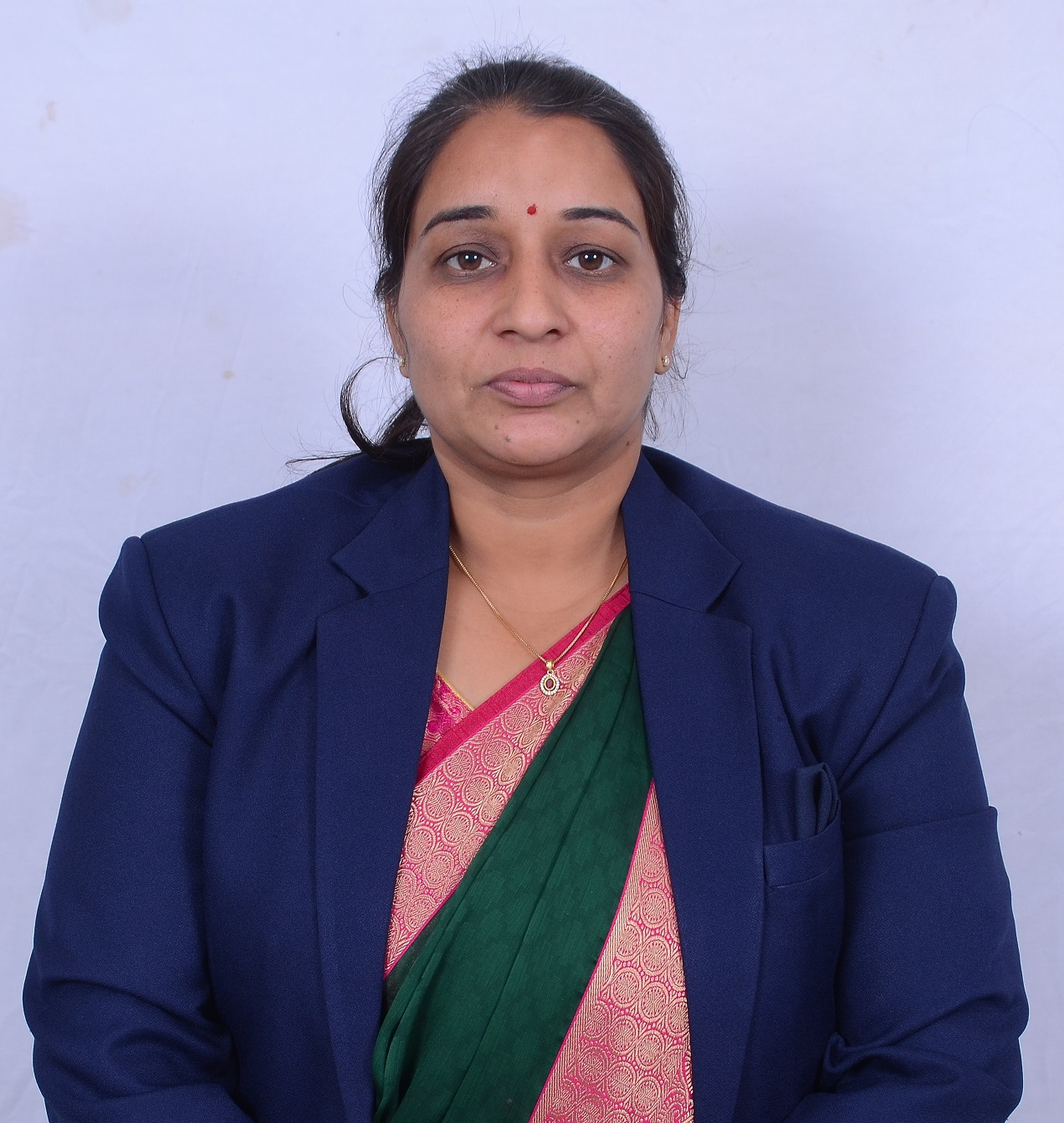 6.  શ્રી નીતાબેન જયેશકુમાર ચૌધરી