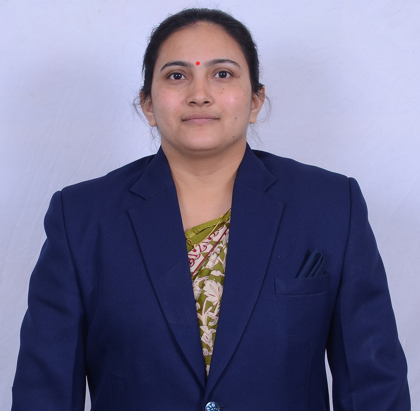 7.શ્રી રેખાબેન વાઘજીભાઈ ચૌધરી