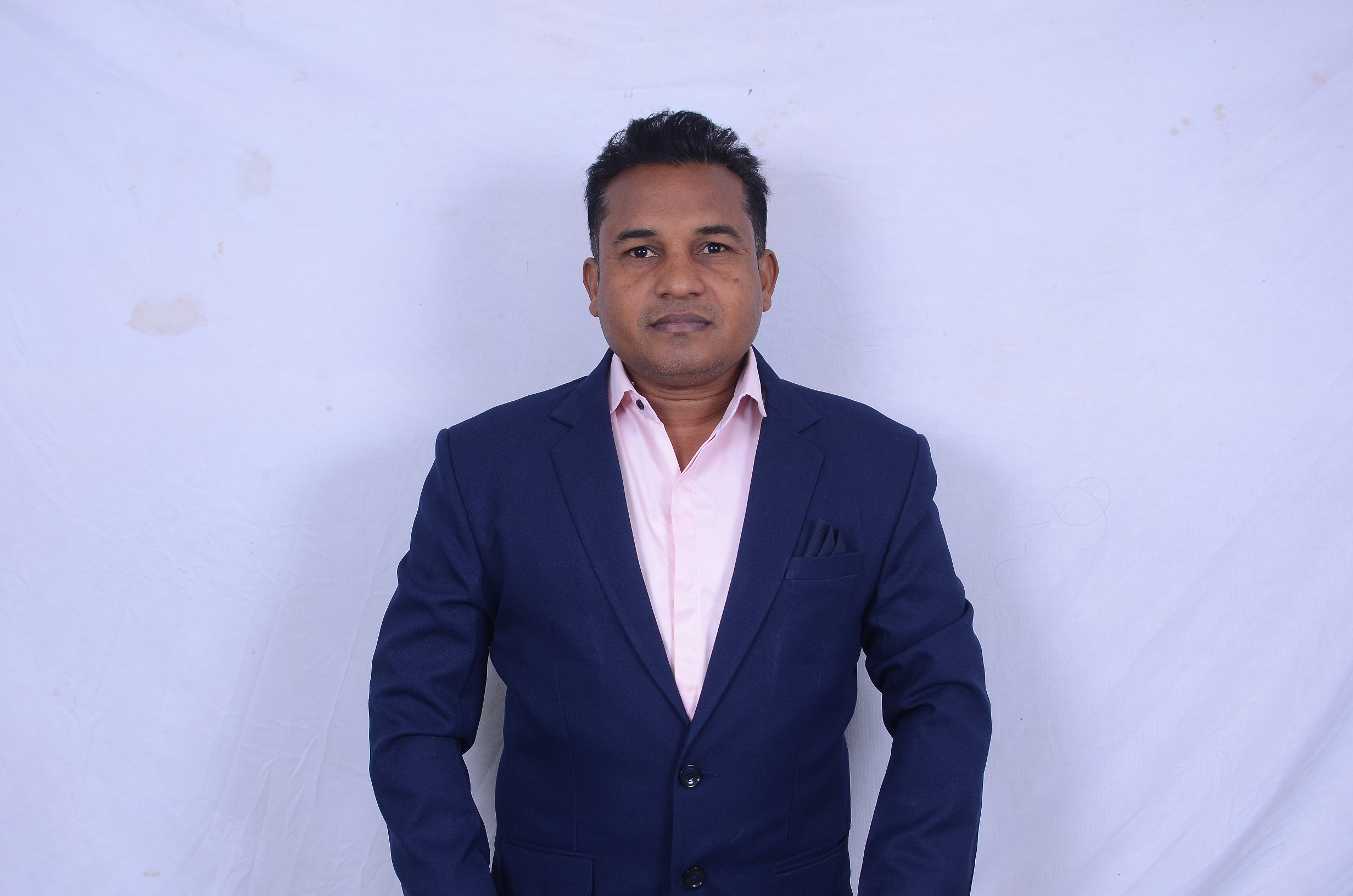 35. શ્રી દેવેન્દ્રભાઈ નારણભાઈ સોલંકી